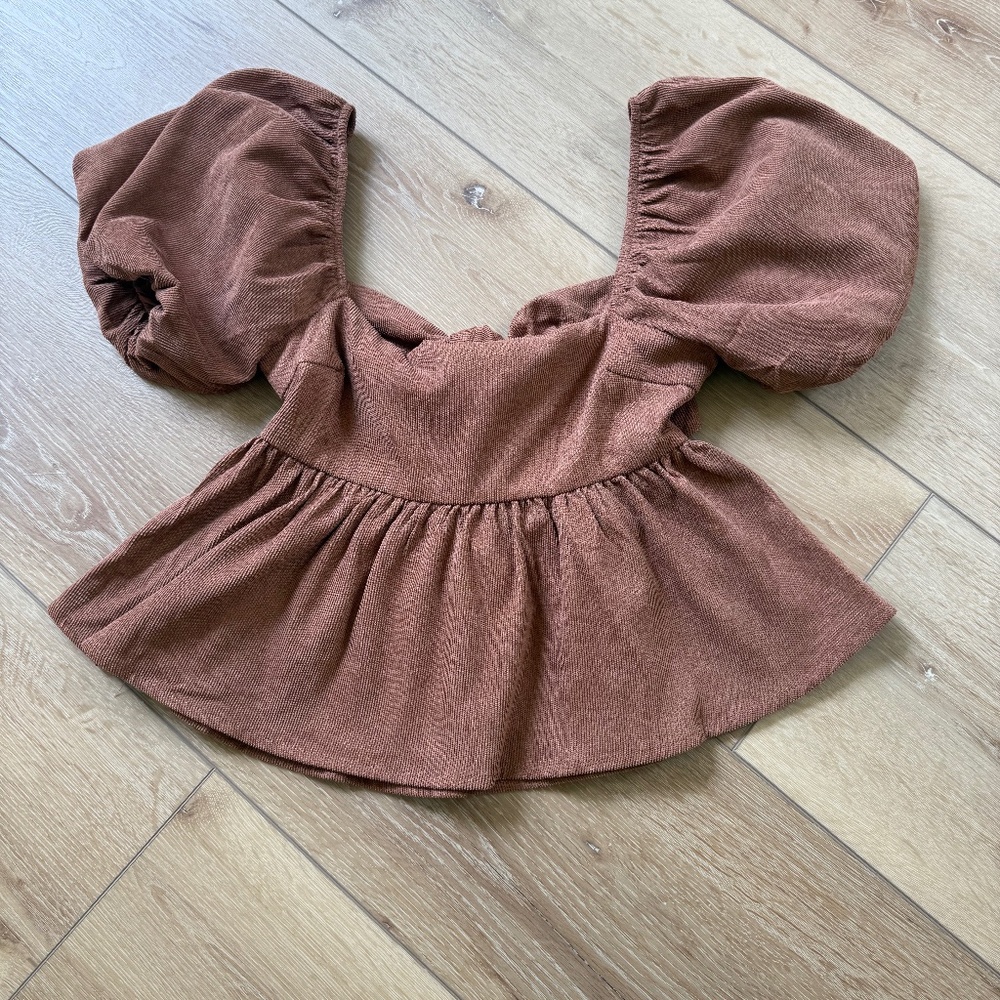 Francesca's Women's Short Sleeve Tie Back Top